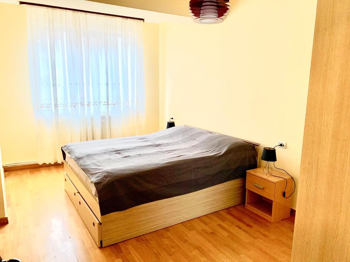 יירבאן Apartment Amiryan מראה חיצוני תמונה